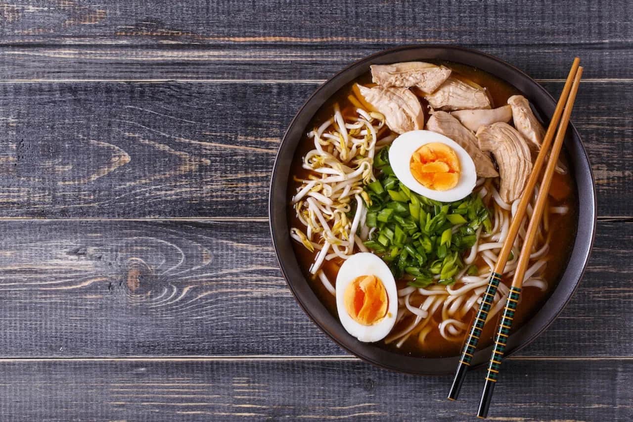 Co to jest ramen zupa? Odkryj sekrety tej pysznej potrawy