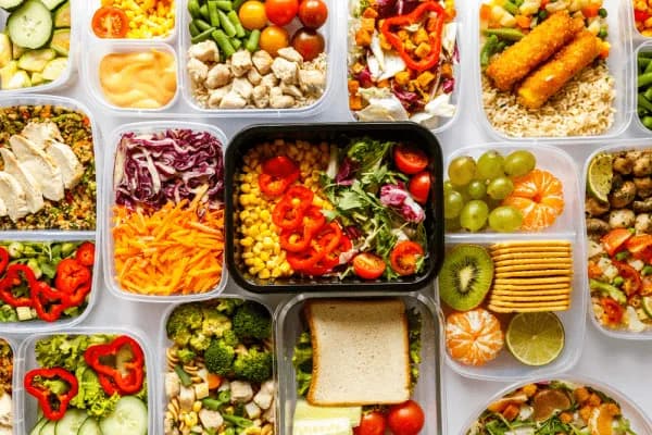 Jakie są rodzaje cateringu, które sprawią, że Twoja impreza będzie wyjątkowa